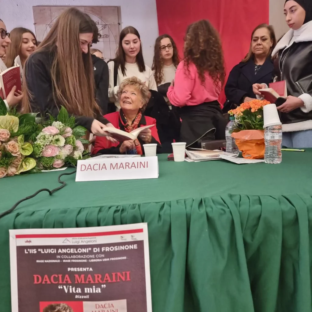 la Maraini incontra i ragazzi